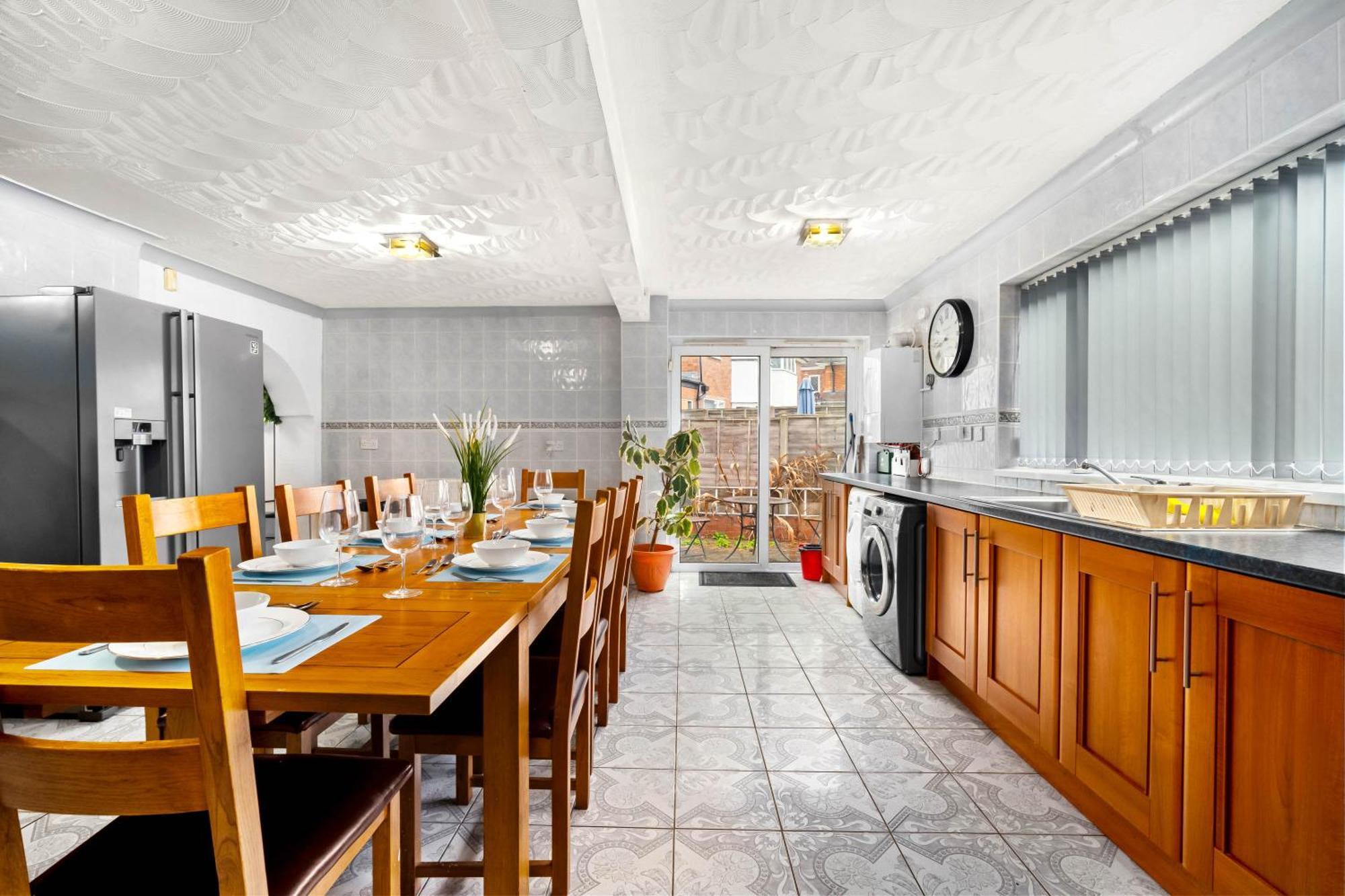 Modern 18 Guest Large Home In Solihull - Near Nec, Jlr, Hs2 And Bhx Birmingham Exteriör bild